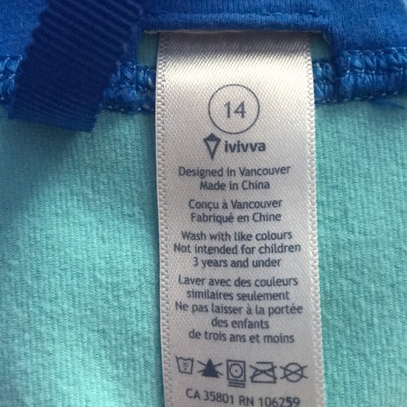 sweater - Picture 3 of 3